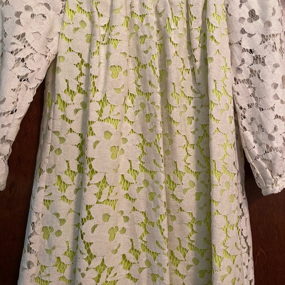 Trina Turk lace dress - Picture 3 of 3